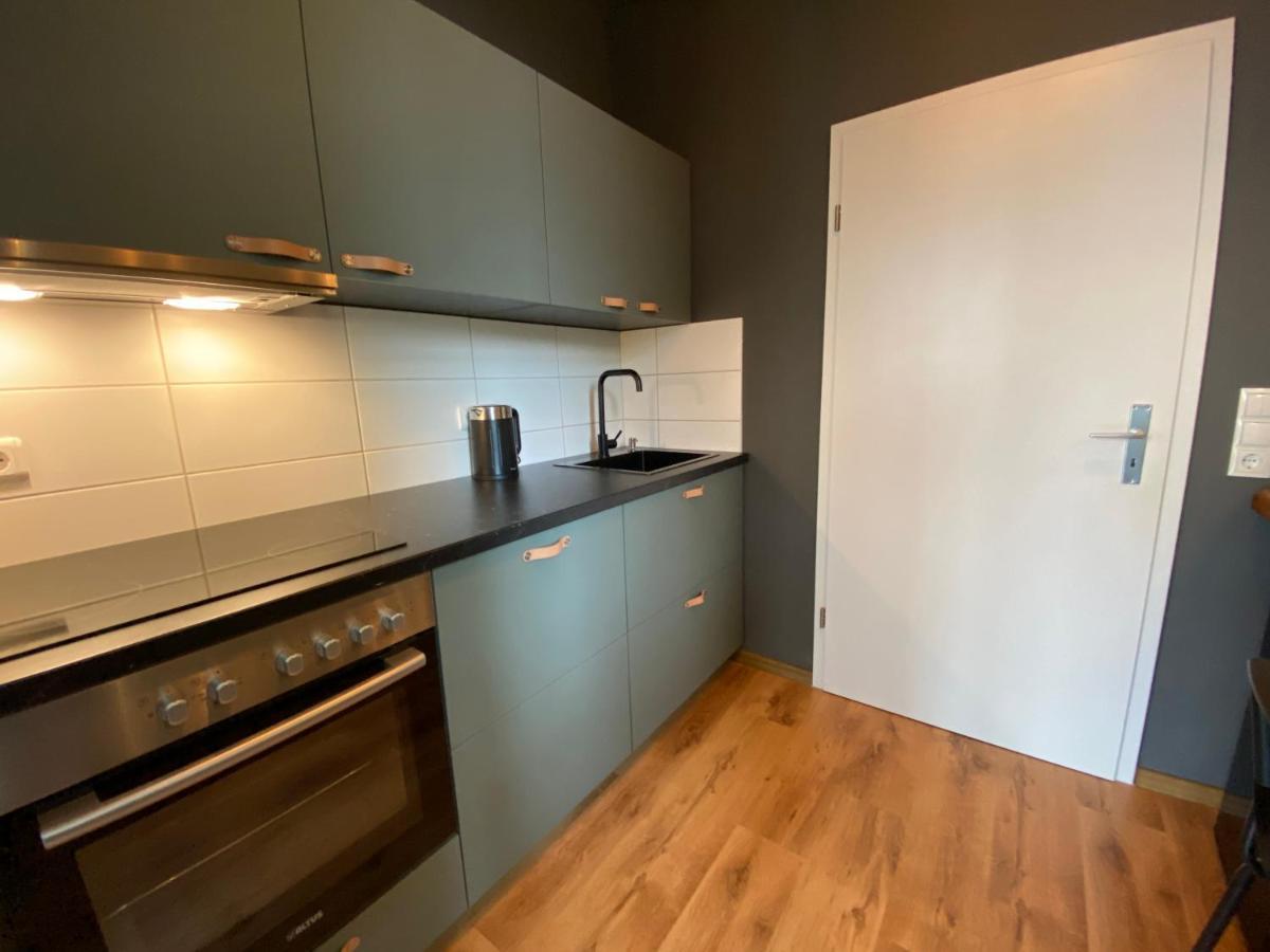 Tropisches Loft Mit Privatem Garten Magdeburgo Exterior foto